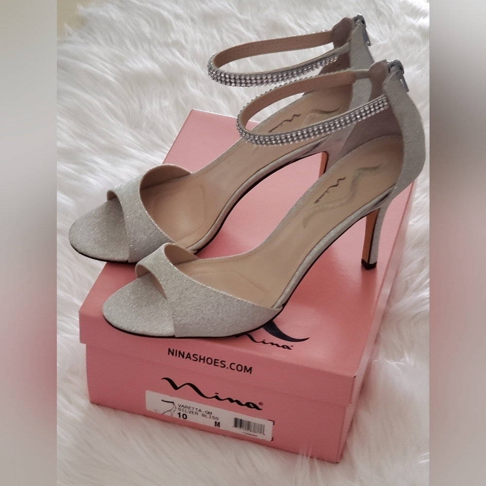 Nina Varetta Silver Bliss Heels with Glitter Sparkle Rhinestone Open Toe Size 10 - Picture 3 of 8